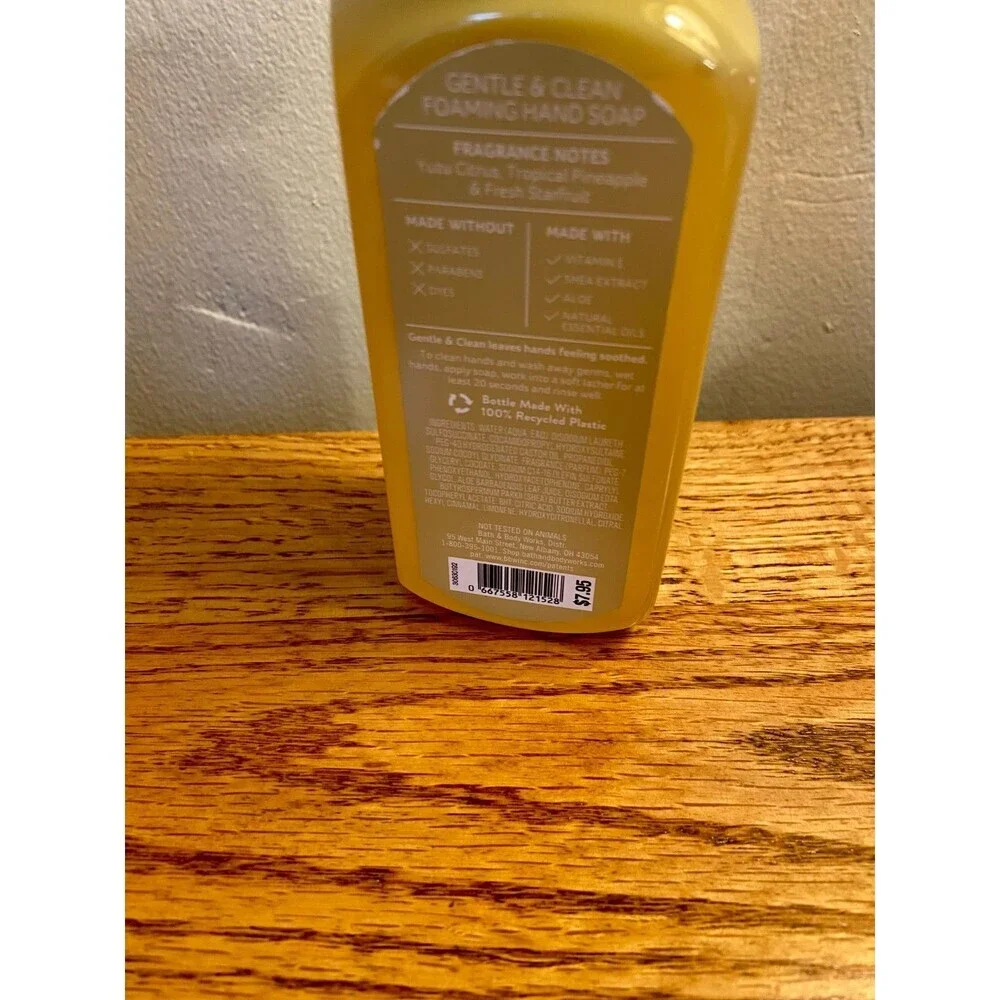Bath & Body Works Yuzu + White Pineapple Gentle Foaming Hand Soap New White Barn